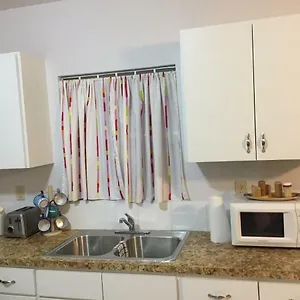  Apartment Courage Bahamas